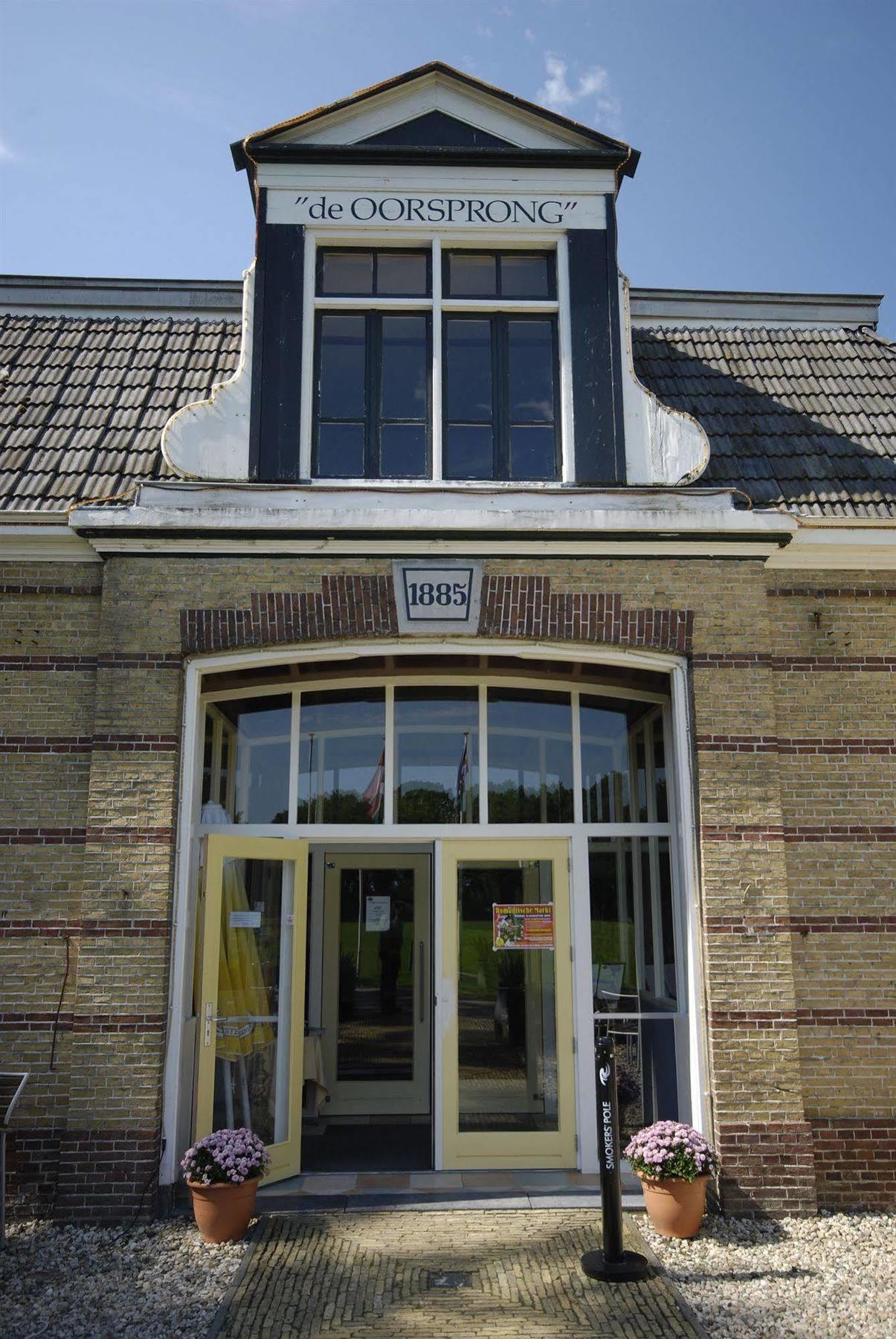 Hotel Restaurant 'De Oorsprong' Sint Nicolaasga ภายนอก รูปภาพ