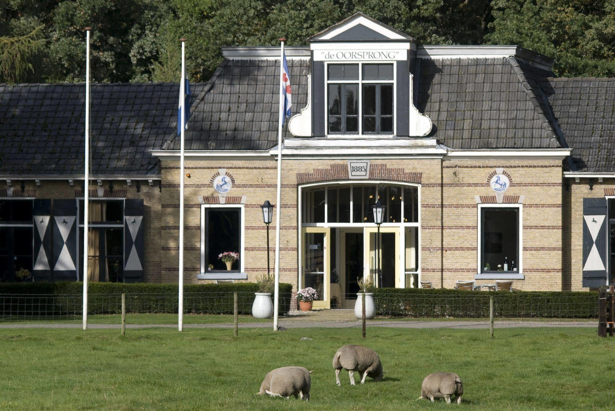 Hotel Restaurant 'De Oorsprong' Sint Nicolaasga ภายนอก รูปภาพ